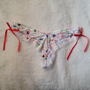 Victoria's Secret Pout Thong Christmas Panty Holiday Festive